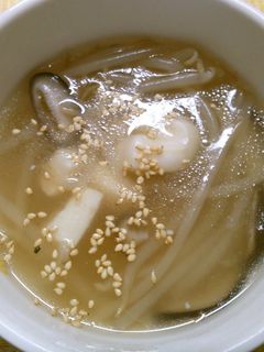 イカ もやし 椎茸の ナンプラースープ!-レシピのメイン写真