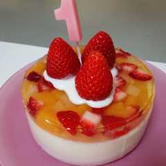 รูปของ １歳の誕生日に　ゼリーケーキ♡