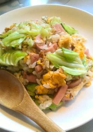 簡単♡美味い♡がっつり男飯♡きゃべつ炒飯-レシピのメイン写真