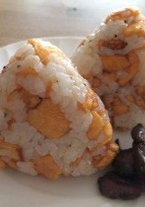 チーズあられのおにぎり♪-レシピのメイン写真