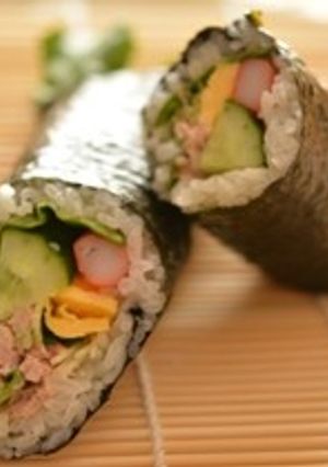サラダ巻き寿司～恵方巻きにも！～-レシピのメイン写真