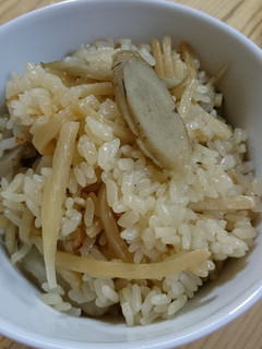水煮筍とゴボウの炊き込みご飯-レシピのメイン写真