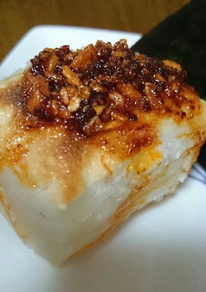 私のお餅の食べ方＊食べるラー油-レシピのメイン写真
