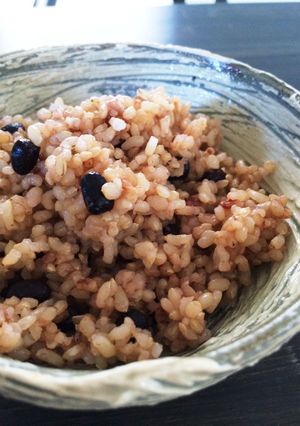 玄米小豆ごはん（炊飯器）-レシピのメイン写真