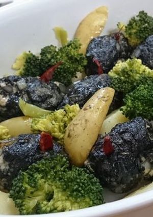 軟骨入り☆イカ墨チョリソー♪-レシピのメイン写真