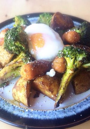 ブロッコリーとじゃがいものカレー炒め-レシピのメイン写真