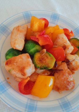 カラフル鶏もも肉炒め-レシピのメイン写真