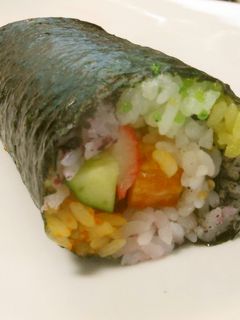 簡単らくらく カラフルレインボー恵方巻き-レシピのメイン写真