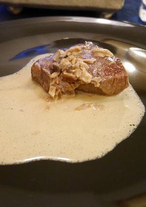 牛フィレ肉＆IKEAクリームソース添え-レシピのメイン写真