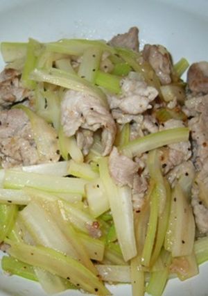 豚肉とセロリの炒め物-レシピのメイン写真