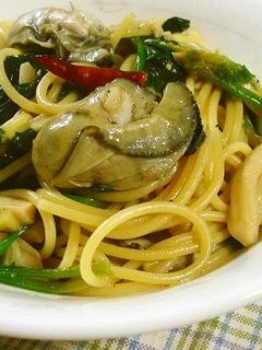 牡蠣とほうれん草のオイスターソースパスタ-レシピのメイン写真