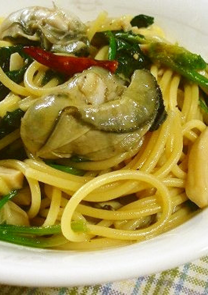 牡蠣とほうれん草のオイスターソースパスタ-レシピのメイン写真