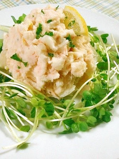 鮭フレークとクリームチーズのポテトサラダ-レシピのメイン写真