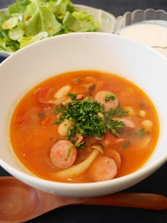 ソーセージと白いんげん豆のトマトスープ-レシピのメイン写真