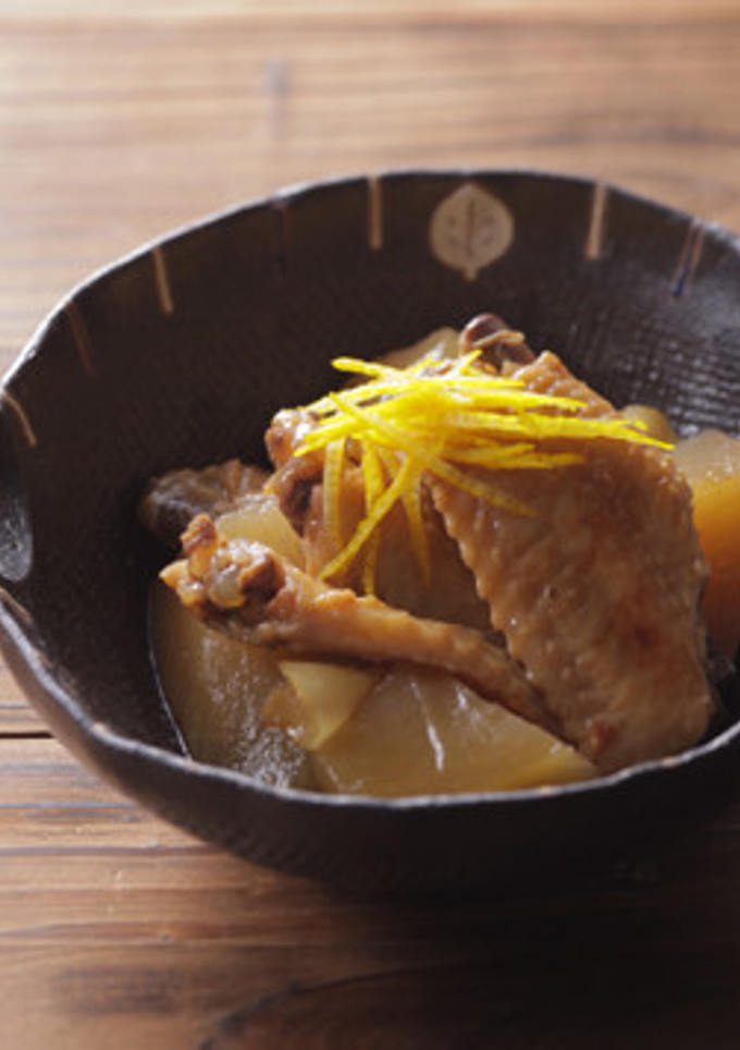 ほっとする味、手羽先と大根の煮物-レシピのメイン写真