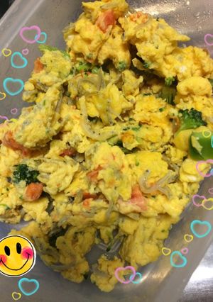 いろいろ野菜のスクランブルエッグ♩-レシピのメイン写真