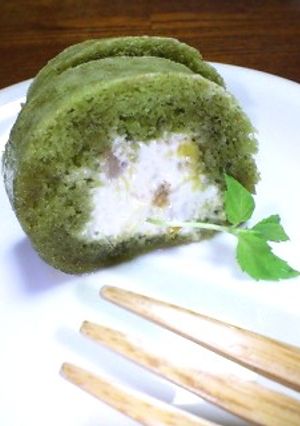 簡単に出来ちゃぅ♪ふゎふゎロールケーキ♡-レシピのメイン写真