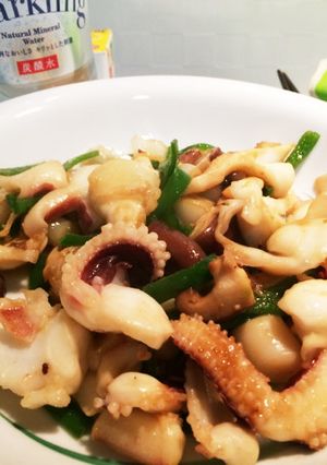 【簡単】イカと野菜のバター醤油炒め-レシピのメイン写真
