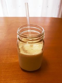 ダイエットにも♪バナナと甘酒のスムージー-レシピのメイン写真