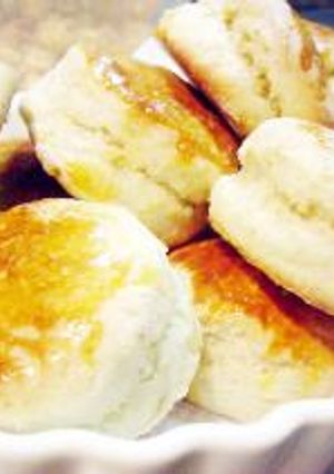 ●バナナ風味の朝食やおやつ用のスコーン-レシピのメイン写真