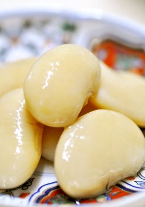 簡単◎豆の姫さま♪白花豆のつやつや煮豆-レシピのメイン写真