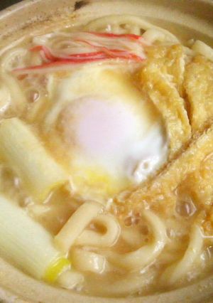おひとりさまの味噌バター煮込みうどん-レシピのメイン写真