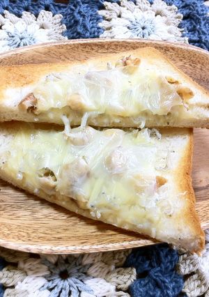 胡桃とじゃこのチーズトースト-レシピのメイン写真