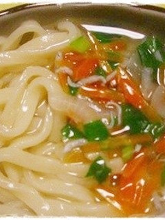 離乳食完了期 野菜とじゃこのうどん -レシピのメイン写真