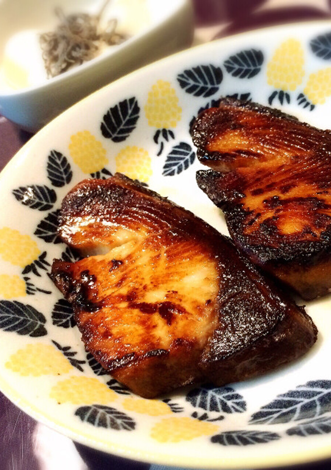 ぶりの照り焼き (甘くない うちの定番)-レシピのメイン写真