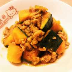 รูปของ 簡単♪かぼちゃと豚肉の煮物風♪