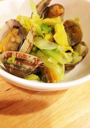 春キャベツとアサリの蒸し物-レシピのメイン写真