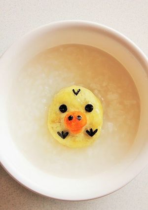 デコ離乳食☆キイロイトリのおかゆ。-レシピのメイン写真