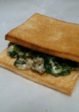 ほうれん草とまいたけの簡単ホットサンド-レシピのメイン写真