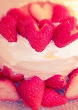 プリンといちごのショートケーキ-レシピのメイン写真