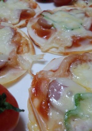 餃子の皮でチーズサンドピザ-レシピのメイン写真