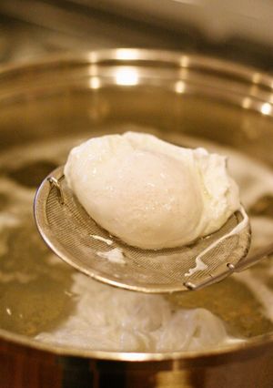 コツをつかんで、ポーチドエッグを作ろう！-レシピのメイン写真
