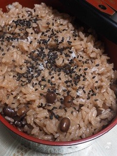 あずきごはん(炊飯器で炊く)-レシピのメイン写真