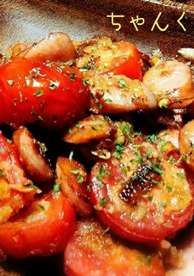 簡単★ﾄﾏﾄとｿｰｾｰｼﾞのﾊﾟﾝ粉炒め-レシピのメイン写真