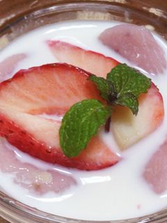 つぶつぶいちご白玉-レシピのメイン写真