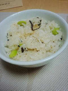 簡単!枝豆と塩昆布の豆ごはん-レシピのメイン写真