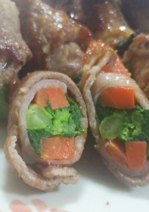 春の香り♡菜花とニンジンの肉巻き-レシピのメイン写真