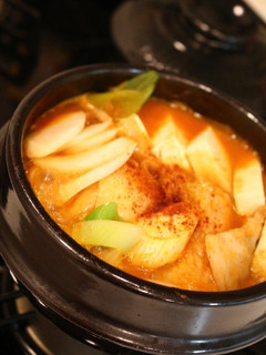 豚肉と餅入りのキムチチゲ・돼지김치찌개-レシピのメイン写真