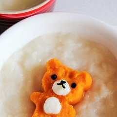 รูปของ デコ離乳食☆リラックマのおかゆ。