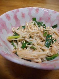 レンジで簡単!ニラとえのきのごま酢和え-レシピのメイン写真