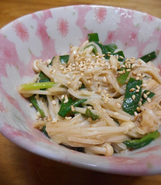 レンジで簡単！ニラとえのきのごま酢和え by 単！！ 【クックパッド