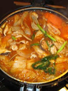 野菜たっぷり!キムチ鍋-レシピのメイン写真