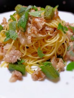 豚バラとオクラのペペロンチーノ-レシピのメイン写真
