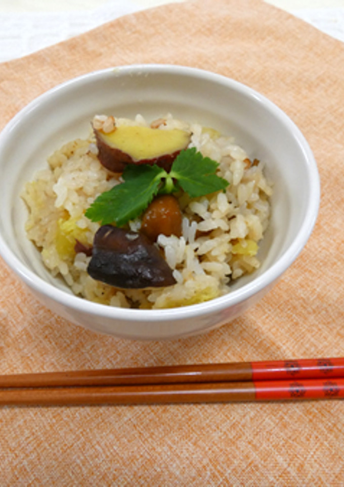 さつまいもときのこの炊き込みご飯-レシピのメイン写真