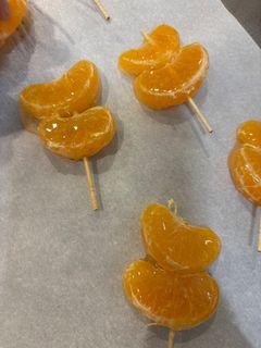 簡単 電子レンジ みかん飴 いちご飴-レシピのメイン写真