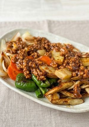 冷蔵庫すっきり！焼き野菜の肉みそがけ-レシピのメイン写真